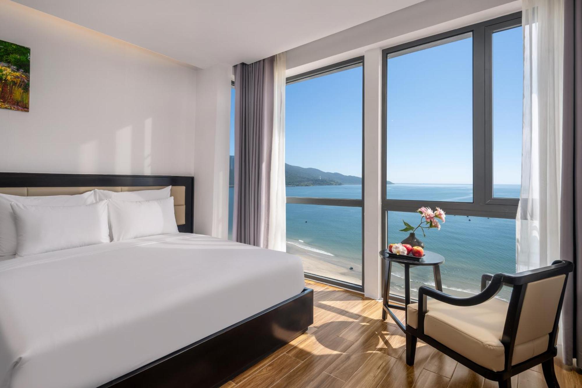 Deluxe Double Room with Bath,1758626299:JPEG